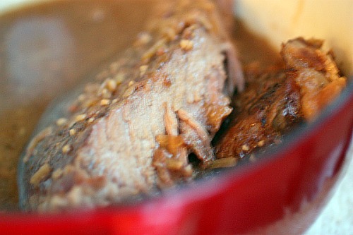 Great explanation on how to cook London Broil with Easy London broil recipes.