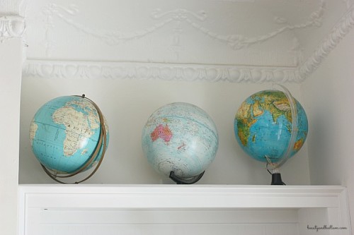 Globes are such a wonderful way to decorate on a budget. Lots of wonderful inspiration.