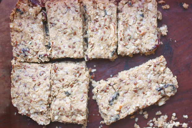 Whip these up in minutes - no bake peanut buttter protein bars