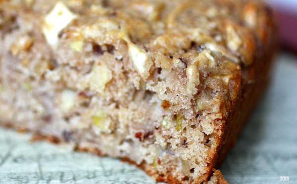 Delicious healthy apple bread packed with goodness