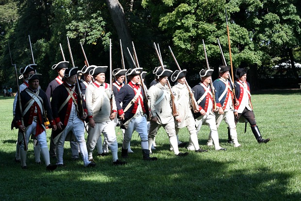 Re-enactment at Mount Vernon
